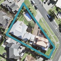 2/42 Hebron Road, Waiake, Auckland
