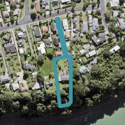 8 Cliff View Drive, Green Bay, Auckland