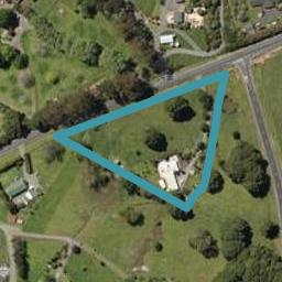 592 Crane Road, Kamo