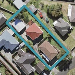 32 Buscomb Avenue, Henderson, Auckland