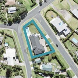 10 Crown Road, Tindalls Beach, Whangaparaoa