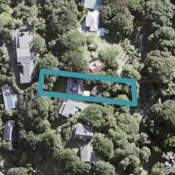 64 Garden Road, Piha, Piha