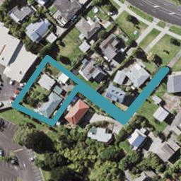 2/412 East Coast Road, Sunnynook, Auckland