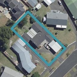 9 Lewis Street, Glenview, Hamilton