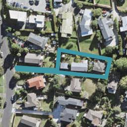 2/7 Deverell Place, Northcross, Auckland