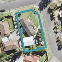 32 Topliss Drive, Northcross, Auckland