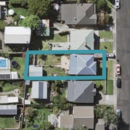 7 Roslyn Terrace, Stanley Point, Auckland