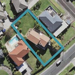 16 Tiroroa Avenue, Te Atatu South, Auckland