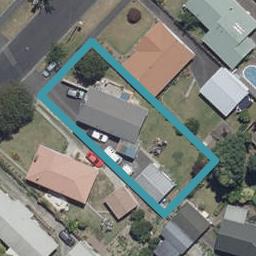 42 Lewis Street, Glenview, Hamilton