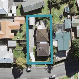 2/2 Aplin Place, Birkdale, Auckland
