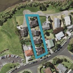 4/13A Kitewao Street, Northcote, Auckland