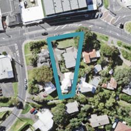 2/552 Beach Road, Rothesay Bay, Auckland