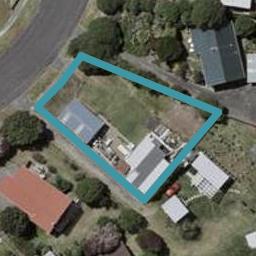33 Hicks Crescent, Waikanae Beach, Waikanae