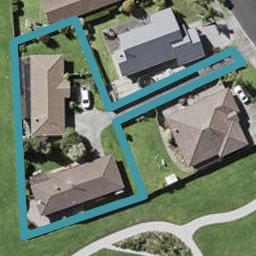 2/76 Frank Nobilo Drive, Golflands, Auckland