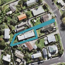 1/118A Birkdale Road, Birkdale, Auckland