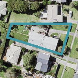 2/802 East Coast Road, Oteha, Auckland