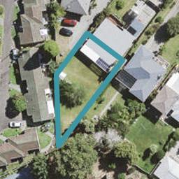 14A Kaurilands Road, Titirangi, Auckland