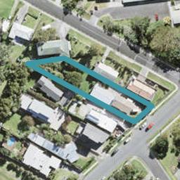 2/52 Deep Creek Road, Torbay, Auckland
