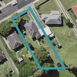 57 Roberts Avenue, Bayswater, Auckland