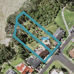 34/32 FALSTAFF Place, Half Moon Bay, Manukau