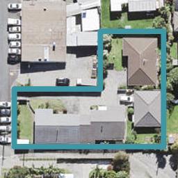1/4 Bishop Street, Green Bay, Auckland