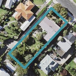83 Beach Road, Mellons Bay, Auckland