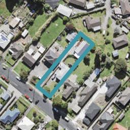 2/15 Netherlands Avenue, Kelston, Auckland