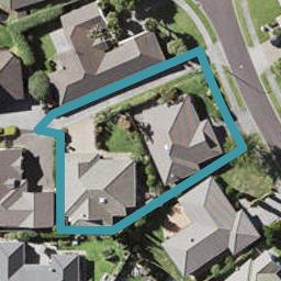 2/12 Yarlside Place, Northpark, Auckland