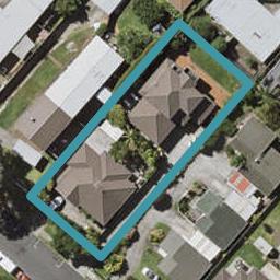 2/13 Thornton Road, Milford, Auckland