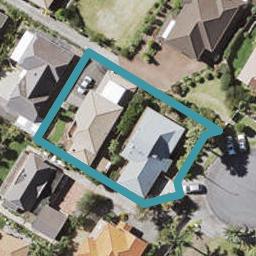 2/25 McCahill Views, Botany Downs, Auckland