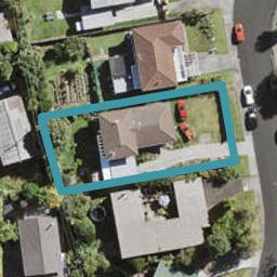 6 Sunnylaw Place, Glen Eden, Auckland