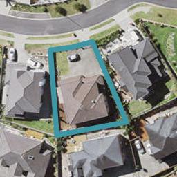 5 Deele Close, Pinehill, Auckland
