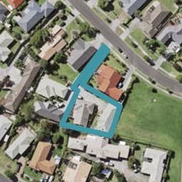 2/24 West Fairway, Golflands, Auckland