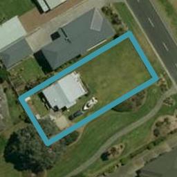 211 One Tree Point Road, One Tree Point