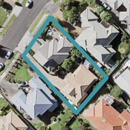 2/7 Chale Place, Somerville, Auckland
