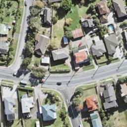 2/147A Carlisle Road, Northcross, Auckland