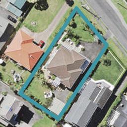 18 Scarboro Terrace, Murrays Bay, Auckland