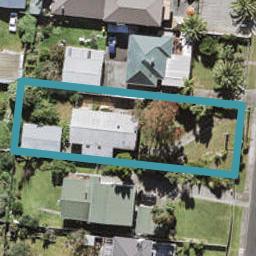 22 Longburn Road, Henderson, Auckland