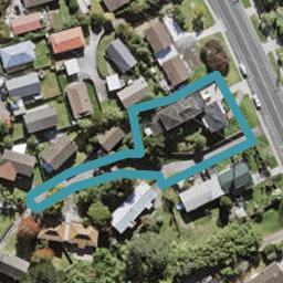 1/323 Triangle Road, Massey, Auckland