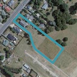 405 High Street South, Carterton