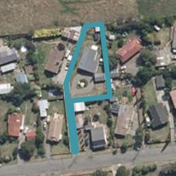 16A Flower Street, Bulls