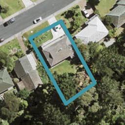 28 Staincross Street, Green Bay, Auckland