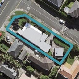 42 Hayr Road, Three Kings, Auckland