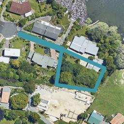 2 Manahi Avenue, Kawaha Point, Rotorua