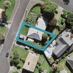 10/4 Kettle Street, Point Chevalier, Auckland