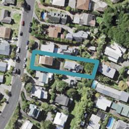2/18 Matipo Road, Mairangi Bay, Auckland