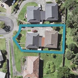 2/23 Benygloe Place, Highland Park, Auckland