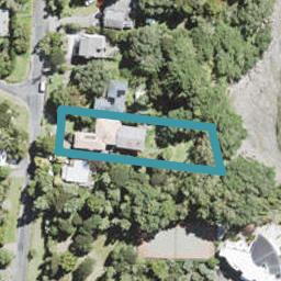 98 Kauri Point Road, Laingholm, Auckland
