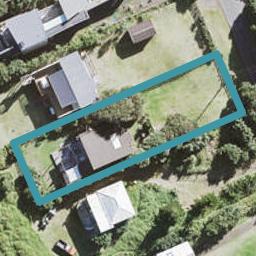 16 North Piha Road, Piha, Piha