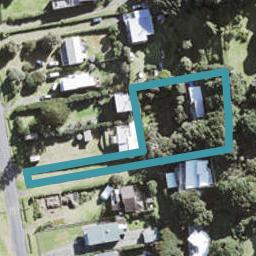 89 Marine Parade North, Piha